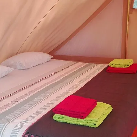 Herdade Da Hera Farm stay *