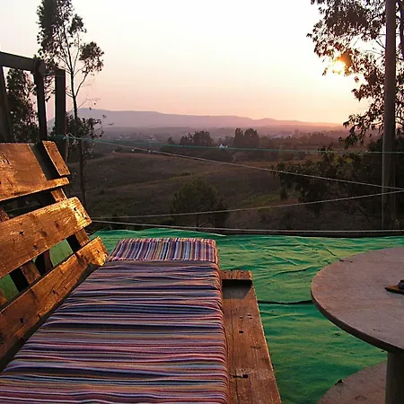 Herdade Da Hera בית חווה
